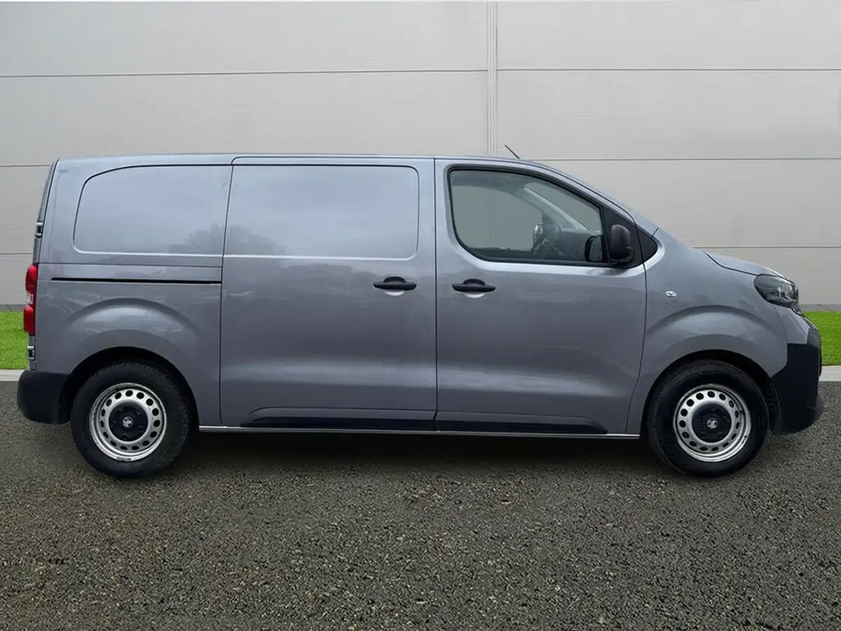 2024-vauxhall-vivaro-15td-prime-big-7