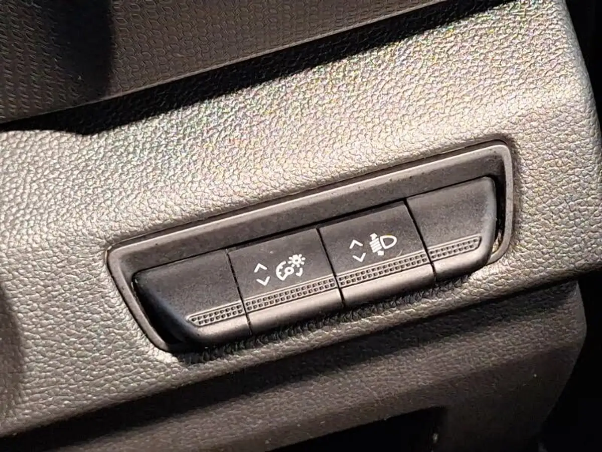 2022-renault-trafic-20dci-ll30-130-business-panel-big-18