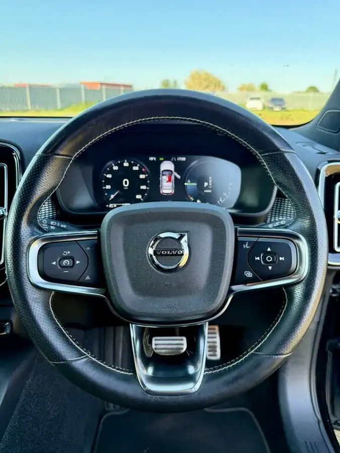 2020-volvo-xc40-15-t5-r-design-plug-in-hybrid-big-29