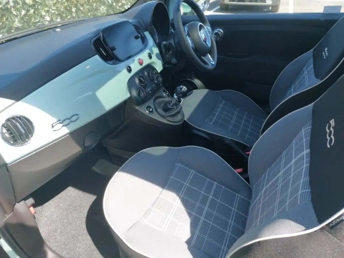 2021-fiat-500-10-lounge-big-4