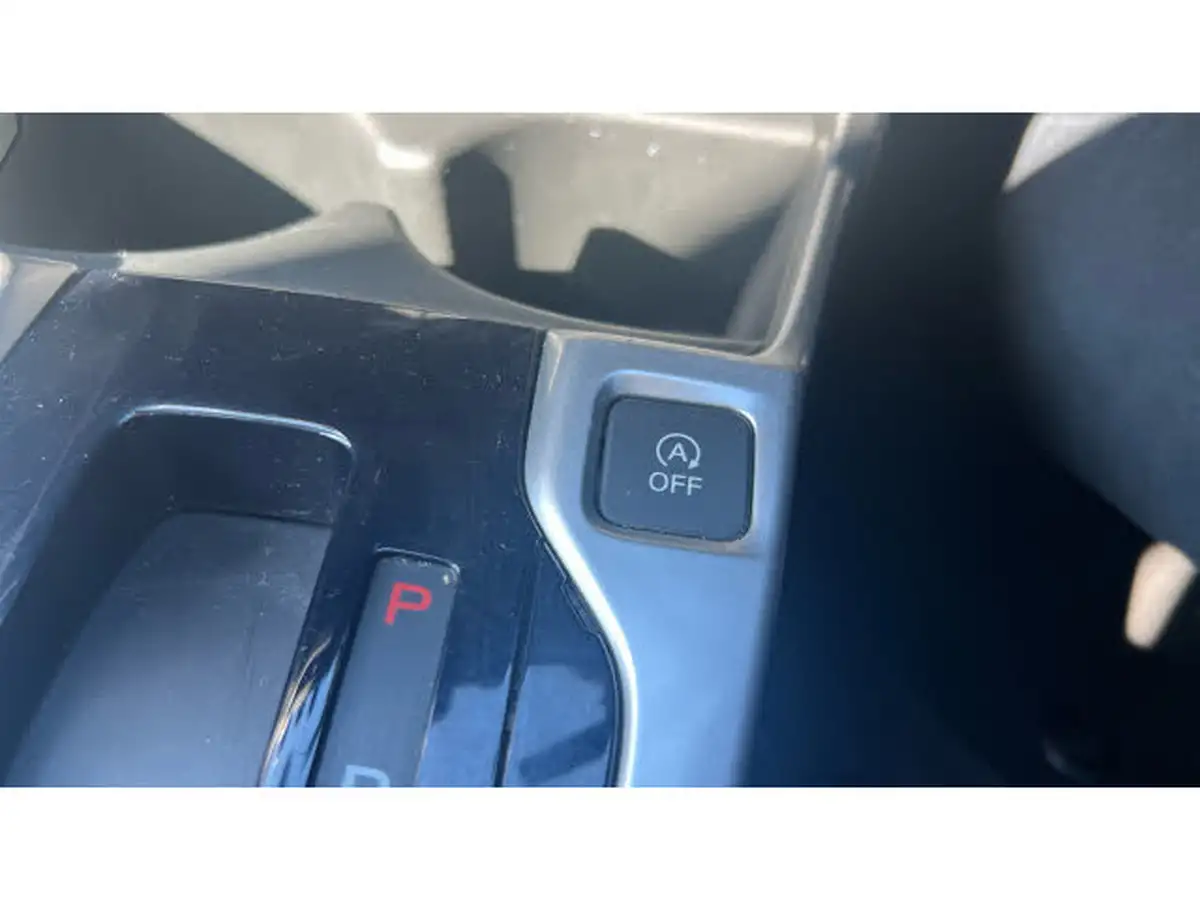 2018-honda-jazz-13-i-vtec-se-cvt-big-24