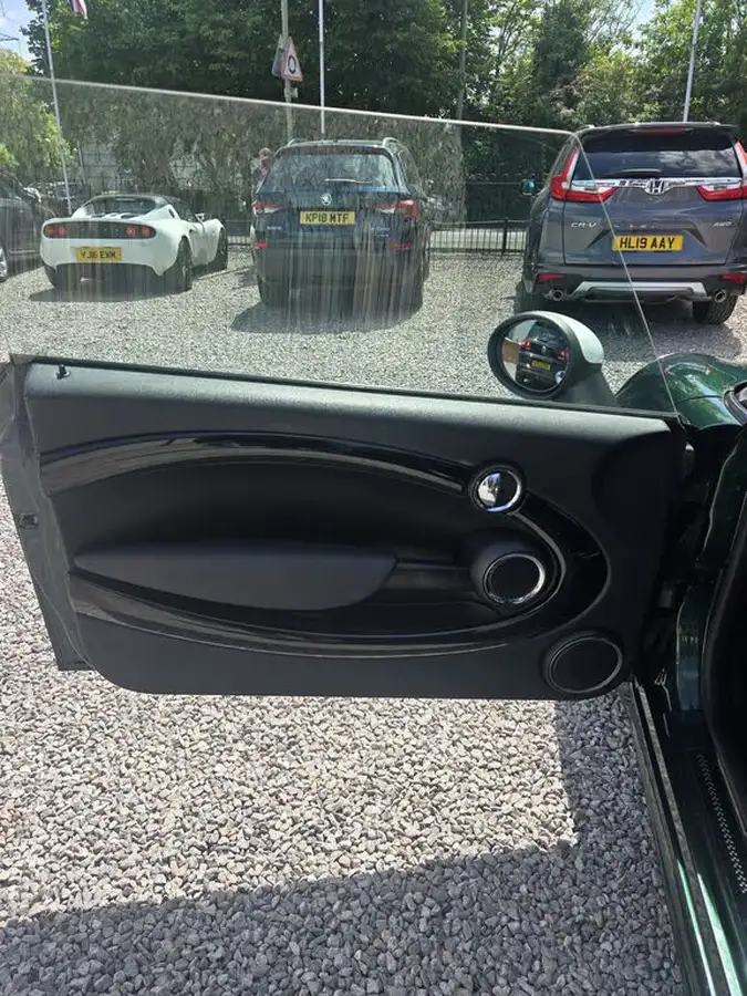 2012-mini-cooper-16-john-cooper-works-hatchback-3d-big-11