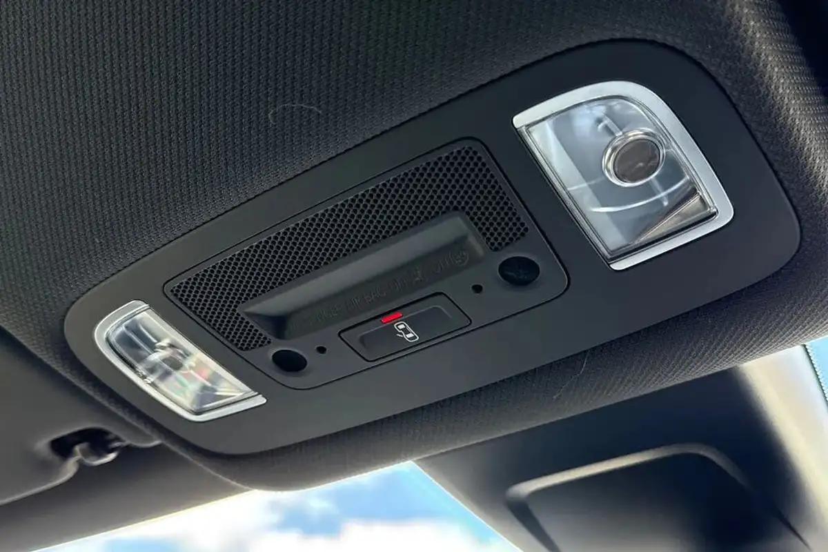 2022-audi-tt-coupe-20-40-tfsi-black-edition-big-37