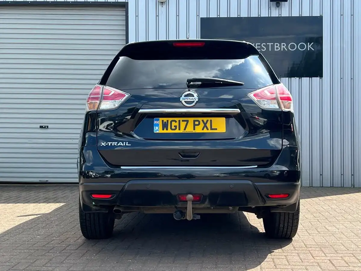 2017-nissan-x-trail-20dci-tekna-4x4-big-8