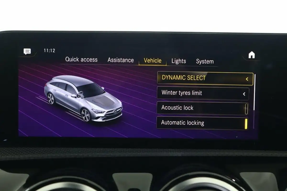 2023-mercedes-benz-cla-13-cla-200-amg-line-shooting-brake-5d-big-42