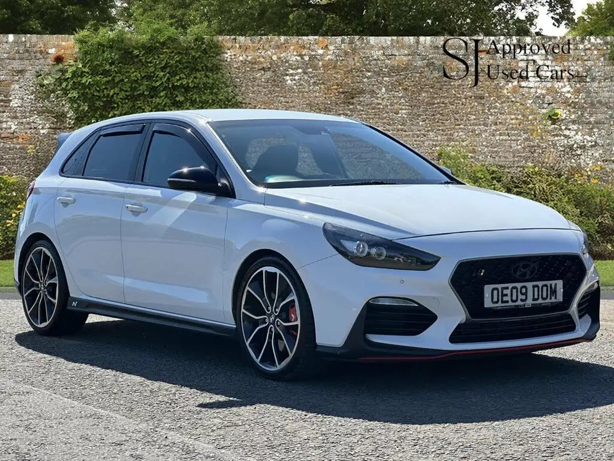 2018-hyundai-i30-n-20-t-gdi-n-performance-big-0