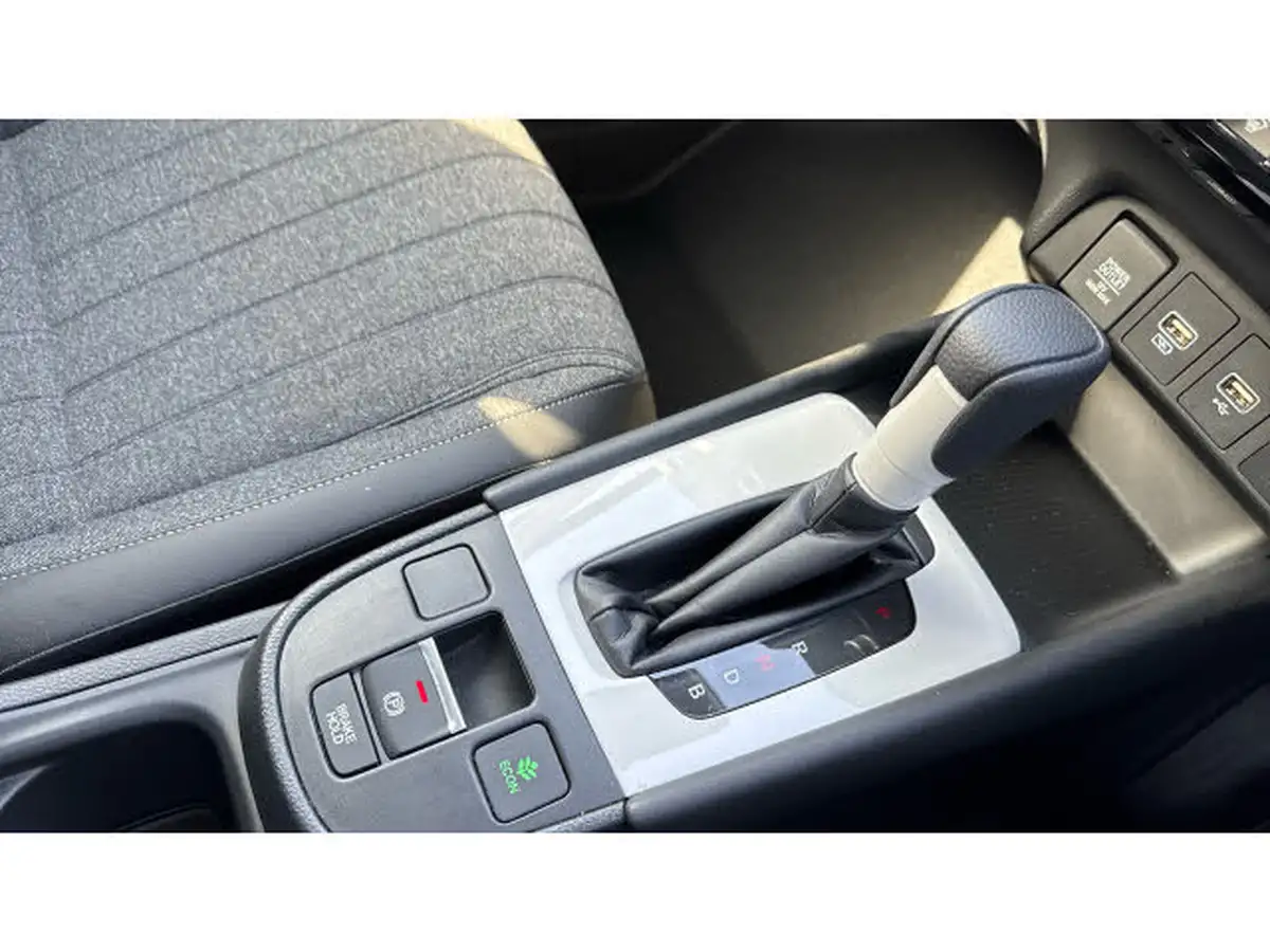 2022-honda-jazz-15-i-mmd-sr-109ps-big-24