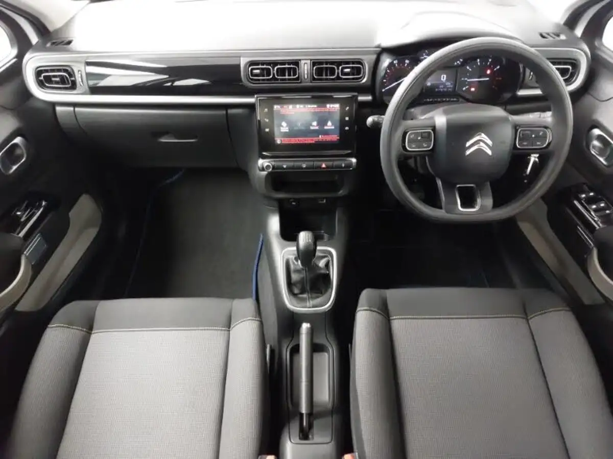 2021-citroen-c3-12-puretech-shine-83ps-big-2