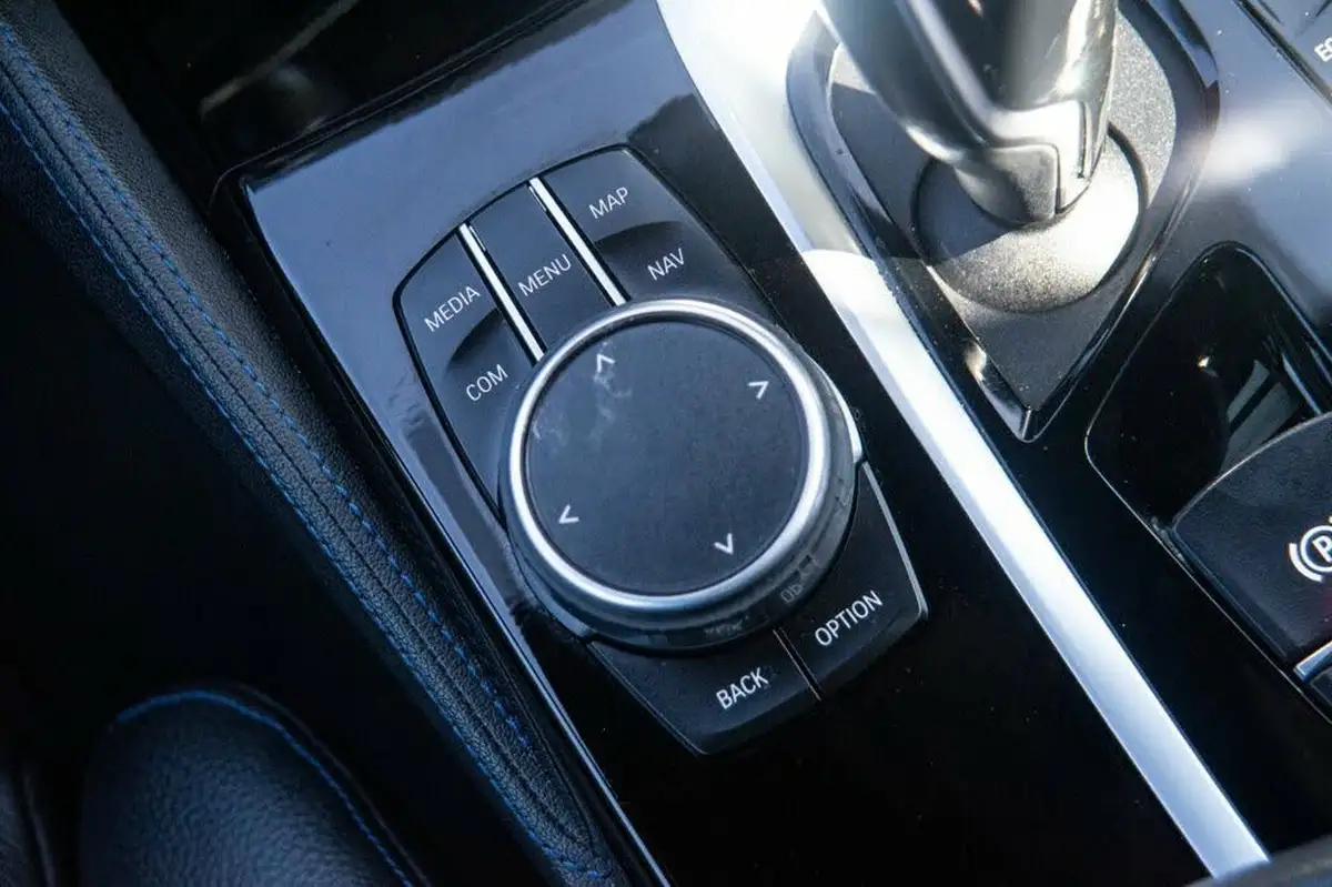 2019-bmw-6-series-20-630i-m-sport-big-23