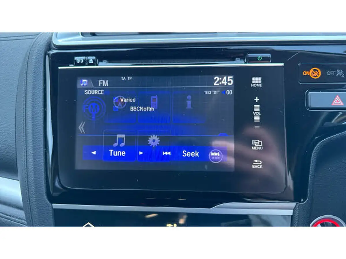 2019-honda-jazz-13-i-vtec-ex-navi-big-22