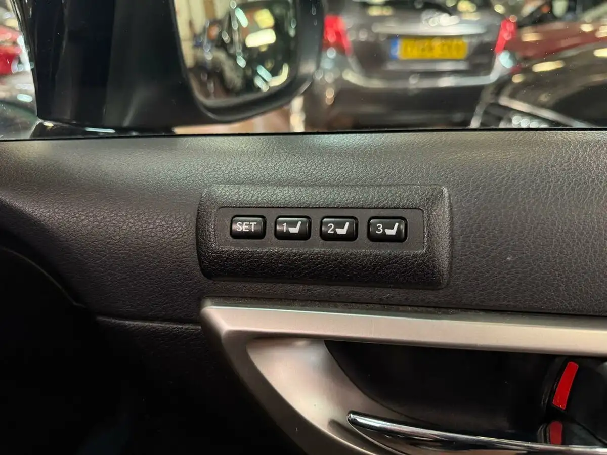 2015-lexus-ct-200h-18-f-sport-cvt-big-35