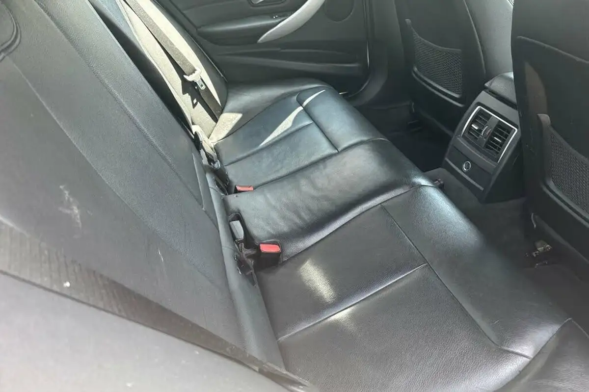 2018-bmw-3-series-20-330e-m-sport-big-9
