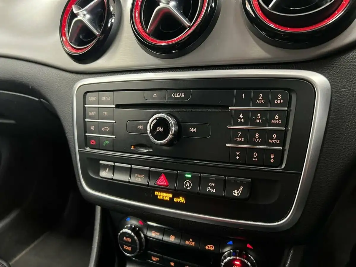 2015-mercedes-benz-cla-20-cla250-amg-ss-shooting-brake-5d-4matic-7g-dct-big-19