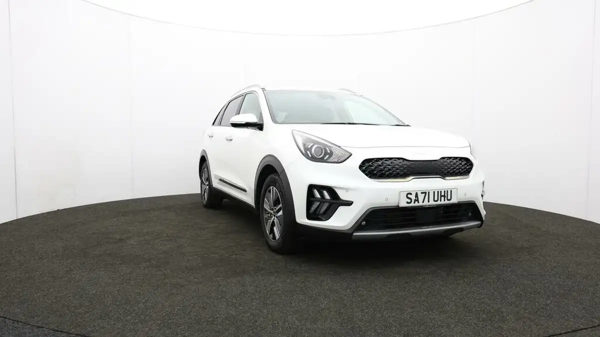 2021-kia-niro-16-gdi-phev-3-42in-cluster-big-51