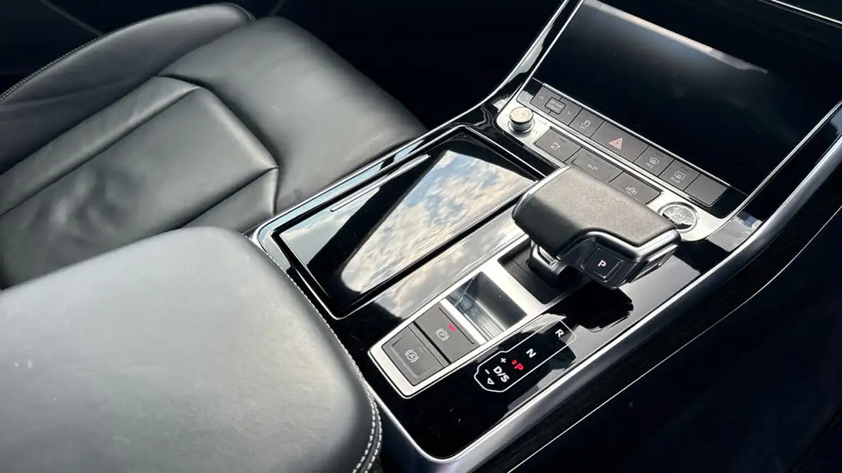 2022-audi-q7-30-55-tfsi-black-edition-big-23