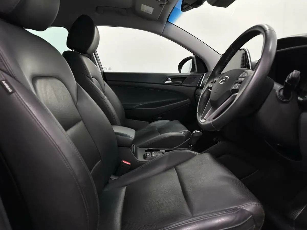 2019-hyundai-tucson-16crdi-premium-136ps-dct-big-29