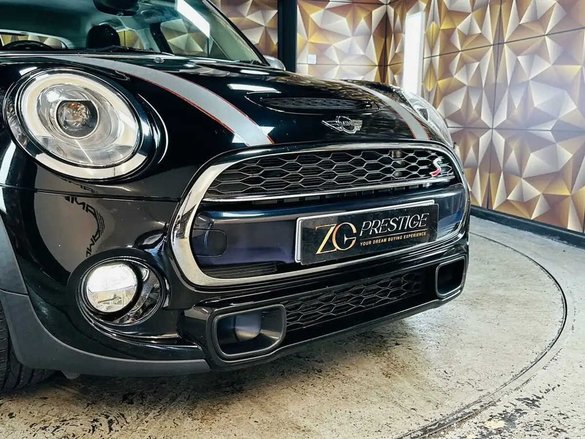 2017-mini-cooper-20-cooper-s-seven-media-xlss-5d-sport-auto-big-36