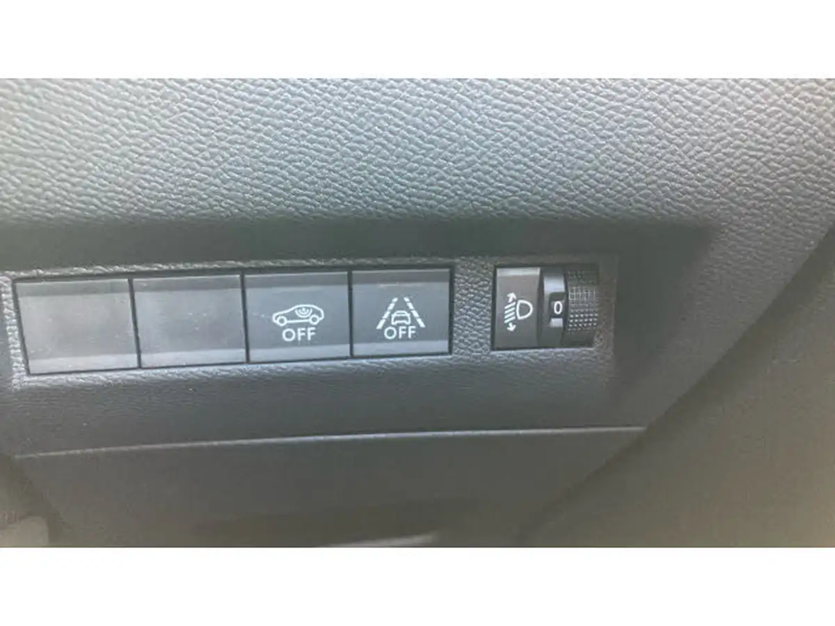 2022-peugeot-208-12-puretech-allure-premium-130bhp-eat8-big-23