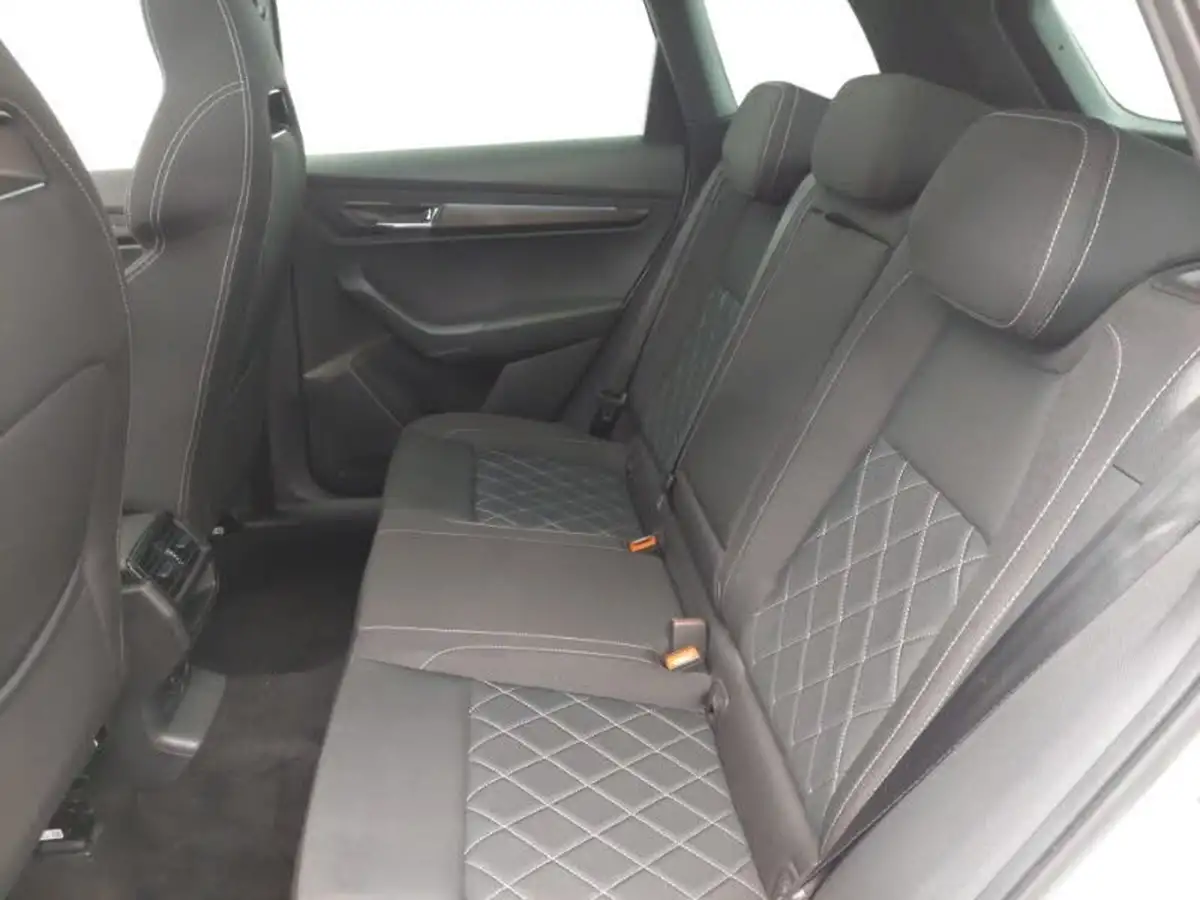 2022-skoda-karoq-15-tsi-sportline-dsg-big-5
