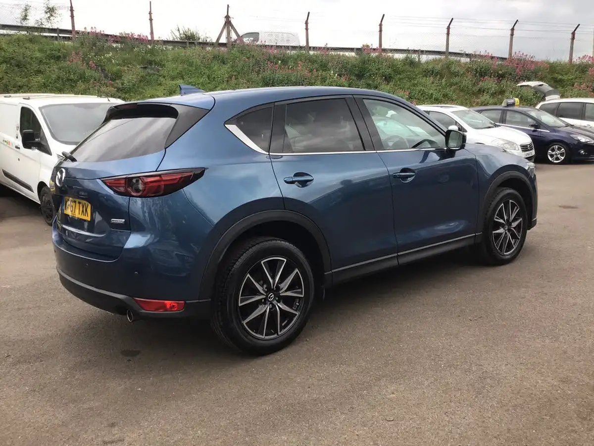 2017-mazda-cx-5-20-sport-nav-big-6