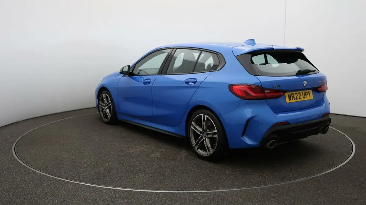 2022-bmw-1-series-20-m135i-xdrive-big-62
