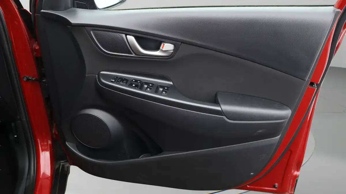 2018-hyundai-kona-10-t-gdi-se-big-14