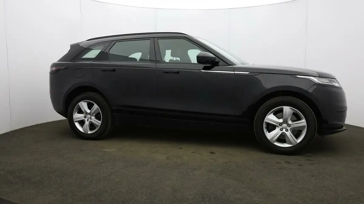 2021-land-rover-range-rover-velar-20-d200-velar-big-49