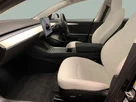 2022-tesla-model-3-e-performance-small-3