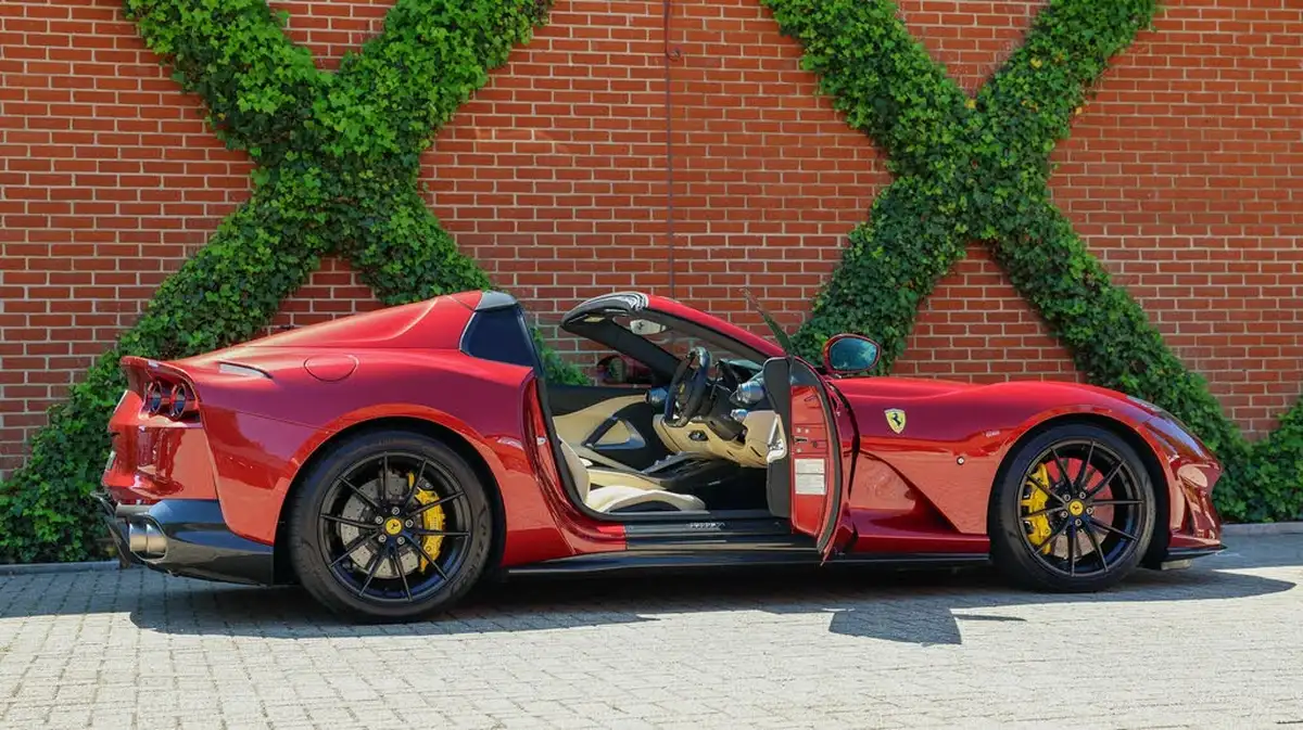 2021-ferrari-812-gts-65-v12-spider-f1-dct-euro-6-ss-big-28