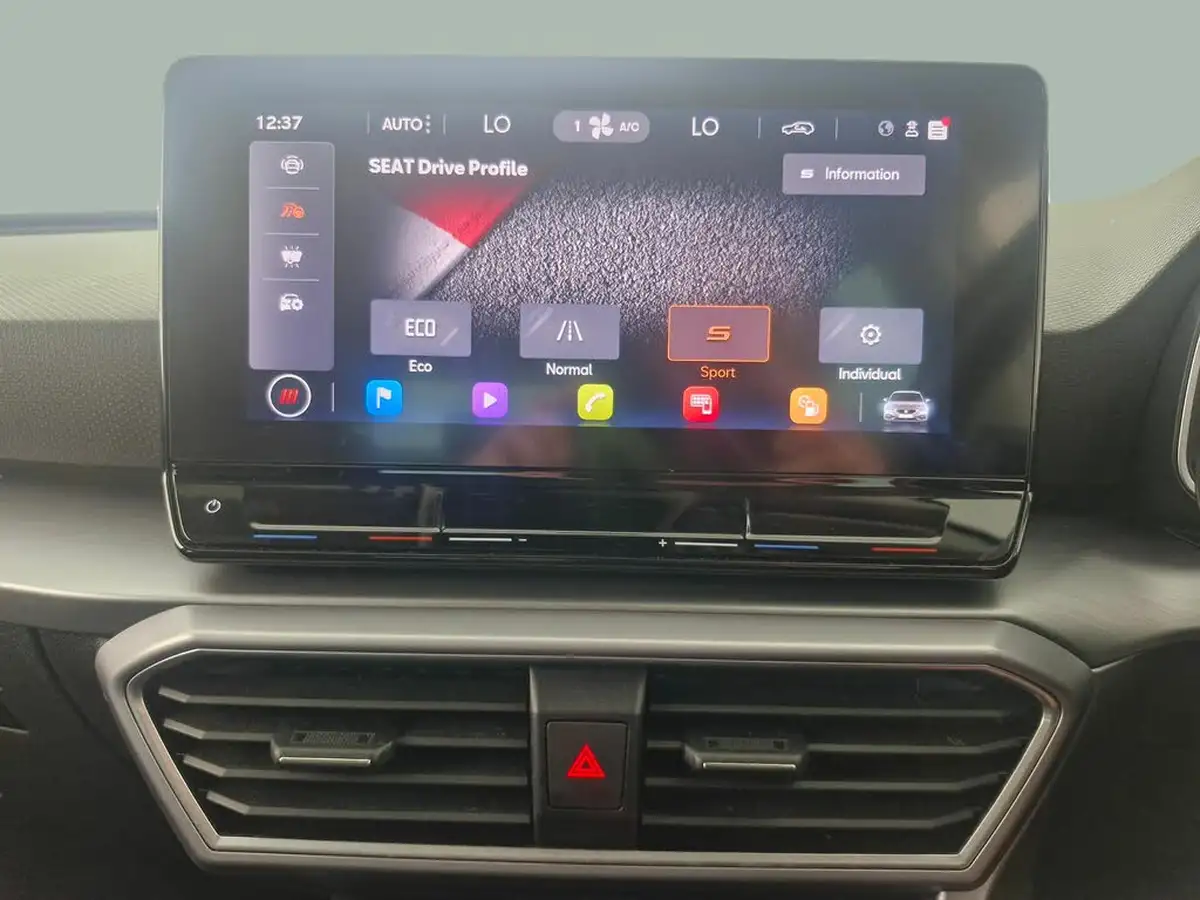 2021-seat-leon-15-tsi-evo-fr-130ps-hatchback-big-30
