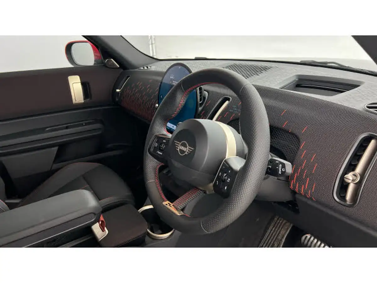 2024-mini-countryman-20-john-cooper-works-296bhp-big-5