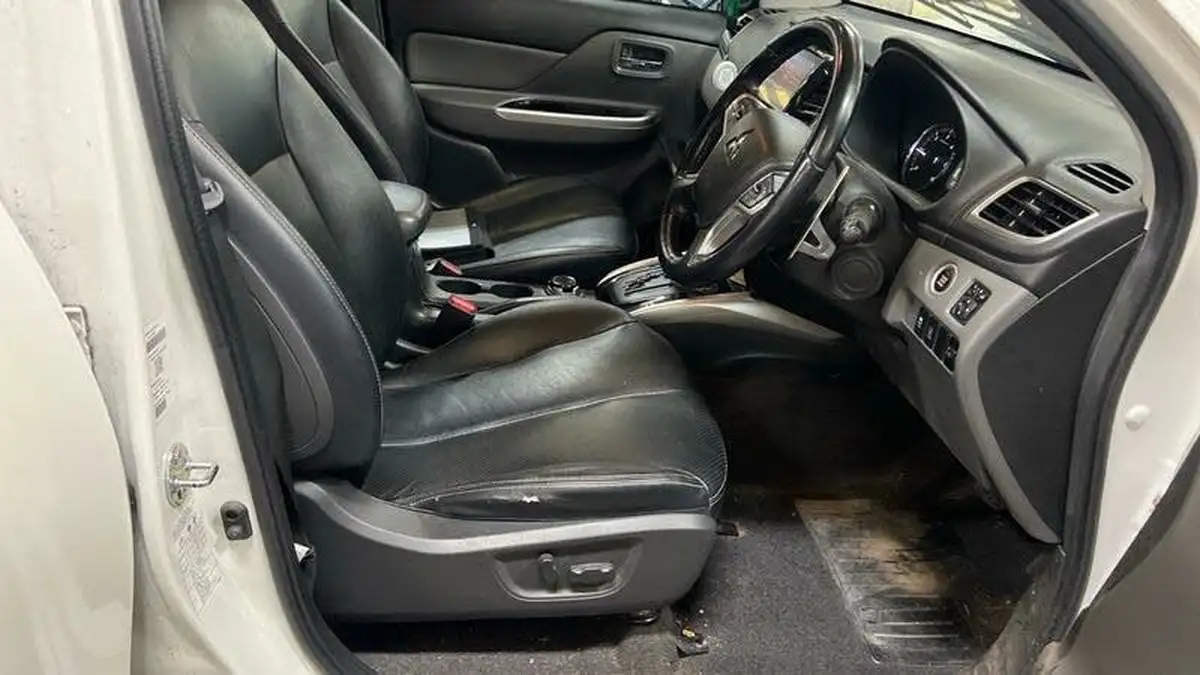 2019-mitsubishi-l200-24di-d-challenger-auto-big-5