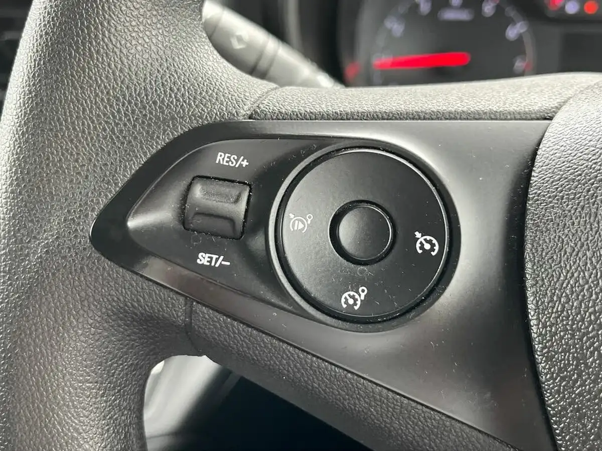 2021-vauxhall-combo-15cdti-sportive-2300-130pseu6d-t-4x4-l1h1-panel-big-23