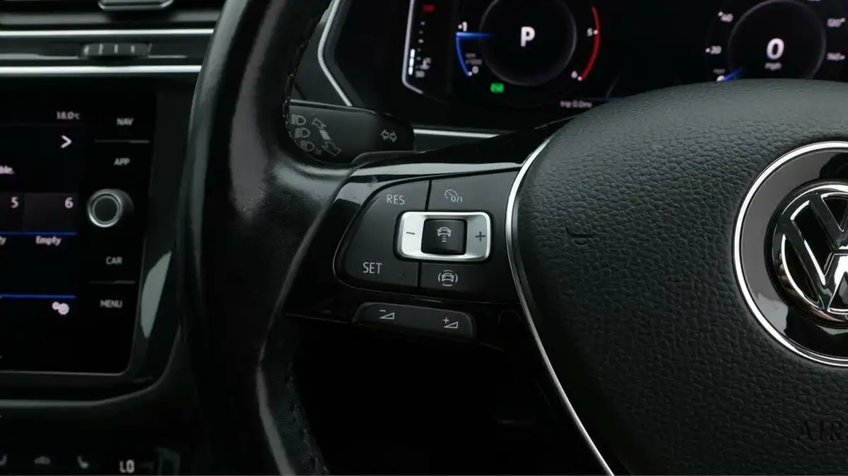 2020-volkswagen-tiguan-20tdi-sel-150ps-dsg-big-23