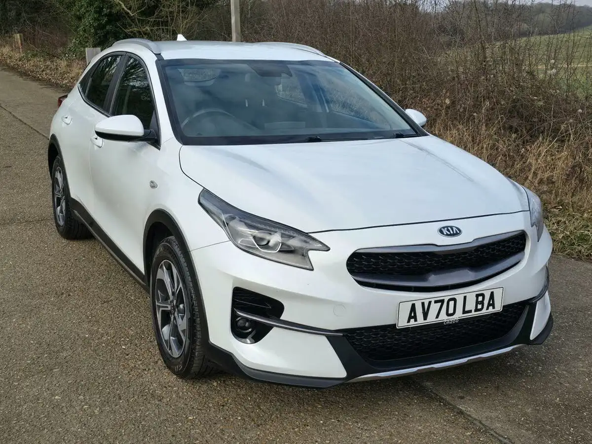 2020-kia-xceed-10-t-gdi-2-big-22