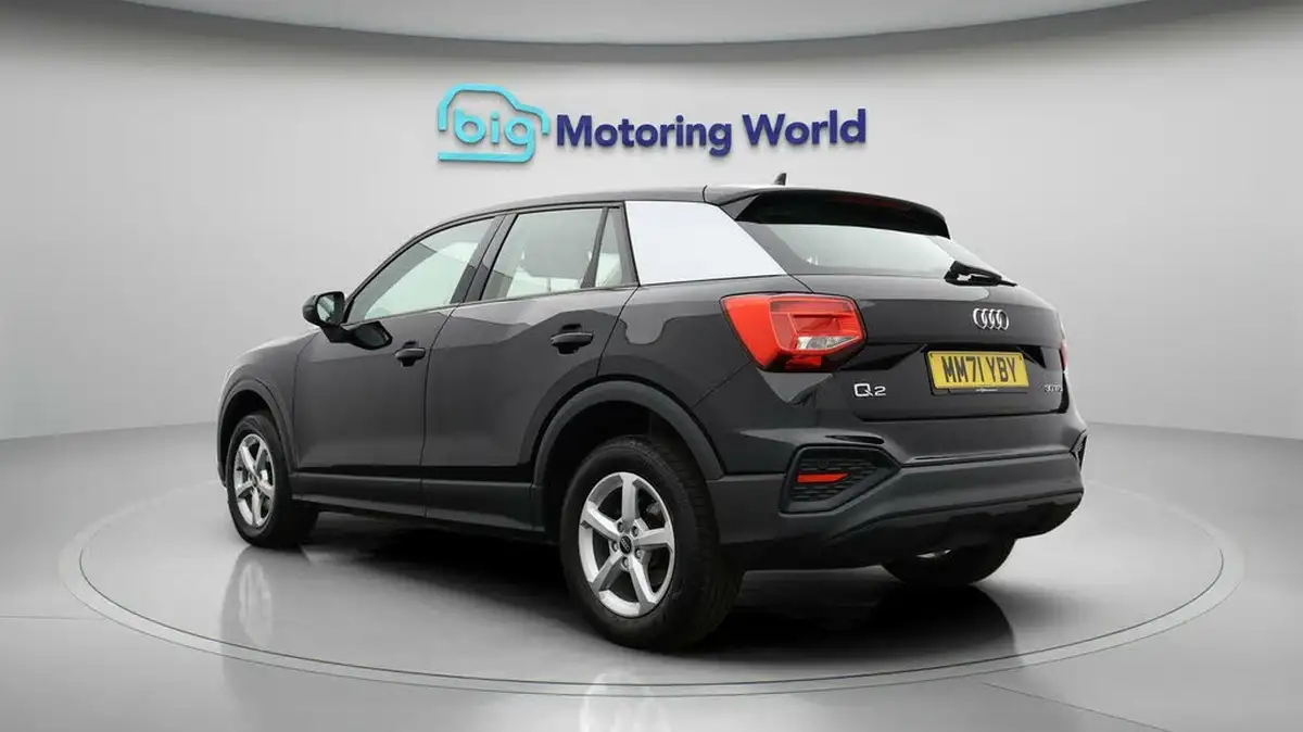 2022-audi-q2-10-30-tfsi-technik-big-4