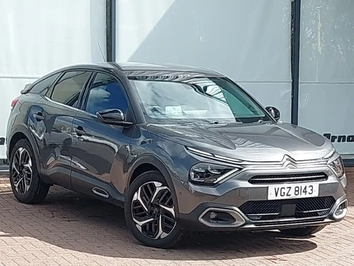2022-citroen-c4-12-puretech-shine-130ps-big-0