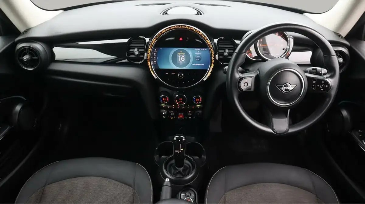 2021-mini-cooper-15-cooper-classic-hatchback-3d-auto-big-13