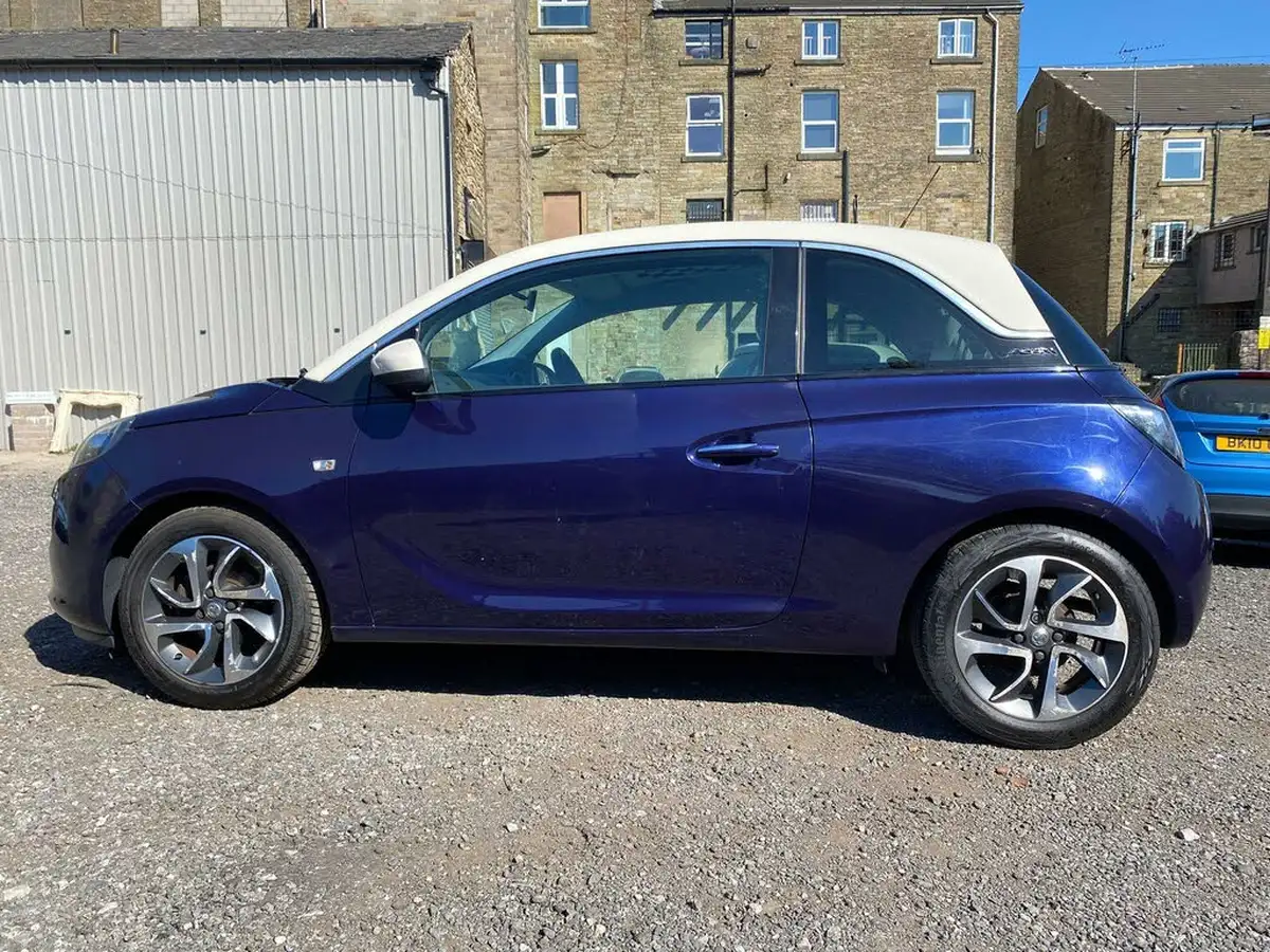 2014-vauxhall-adam-12-jam-big-10