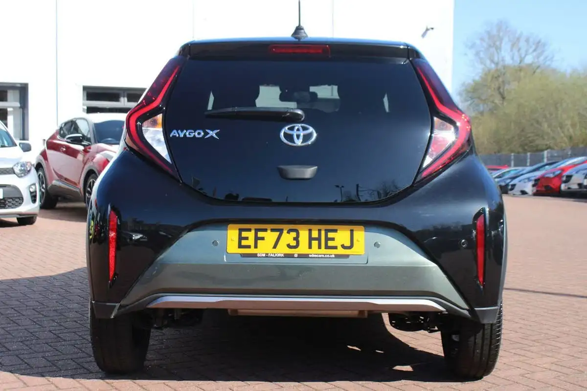 2023-toyota-aygo-x-10-vvt-i-exclusive-big-5