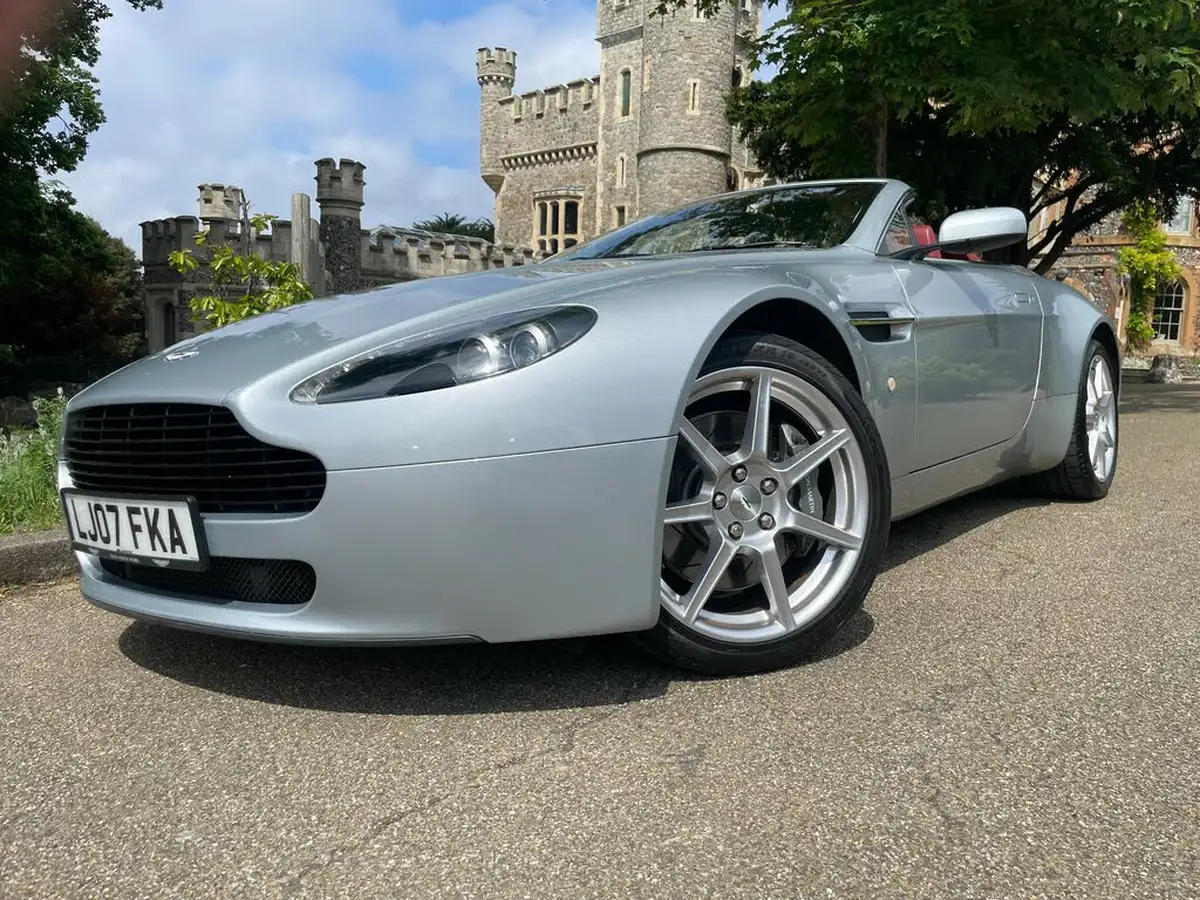 2007-aston-martin-vantage-43-convertible-sportshift-big-11