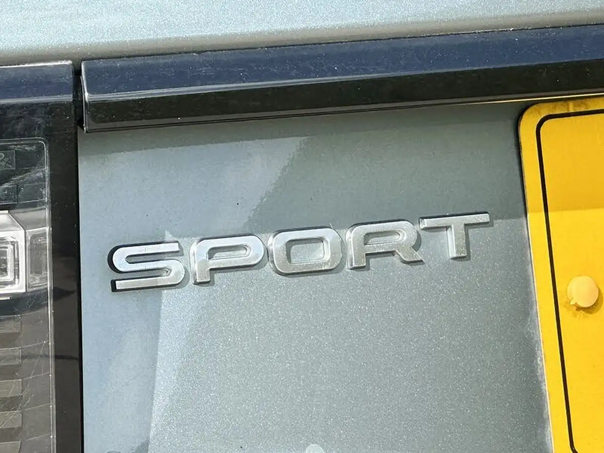 2016-land-rover-discovery-sport-20td4-se-tech-180ps-awd-ss-auto-big-12