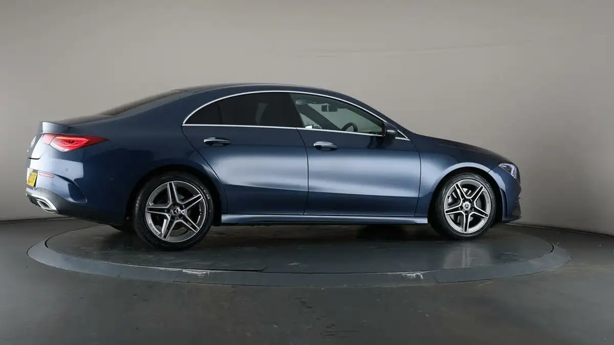 2022-mercedes-benz-cla-13-cla-200-amg-line-premium-coupe-4d-big-62