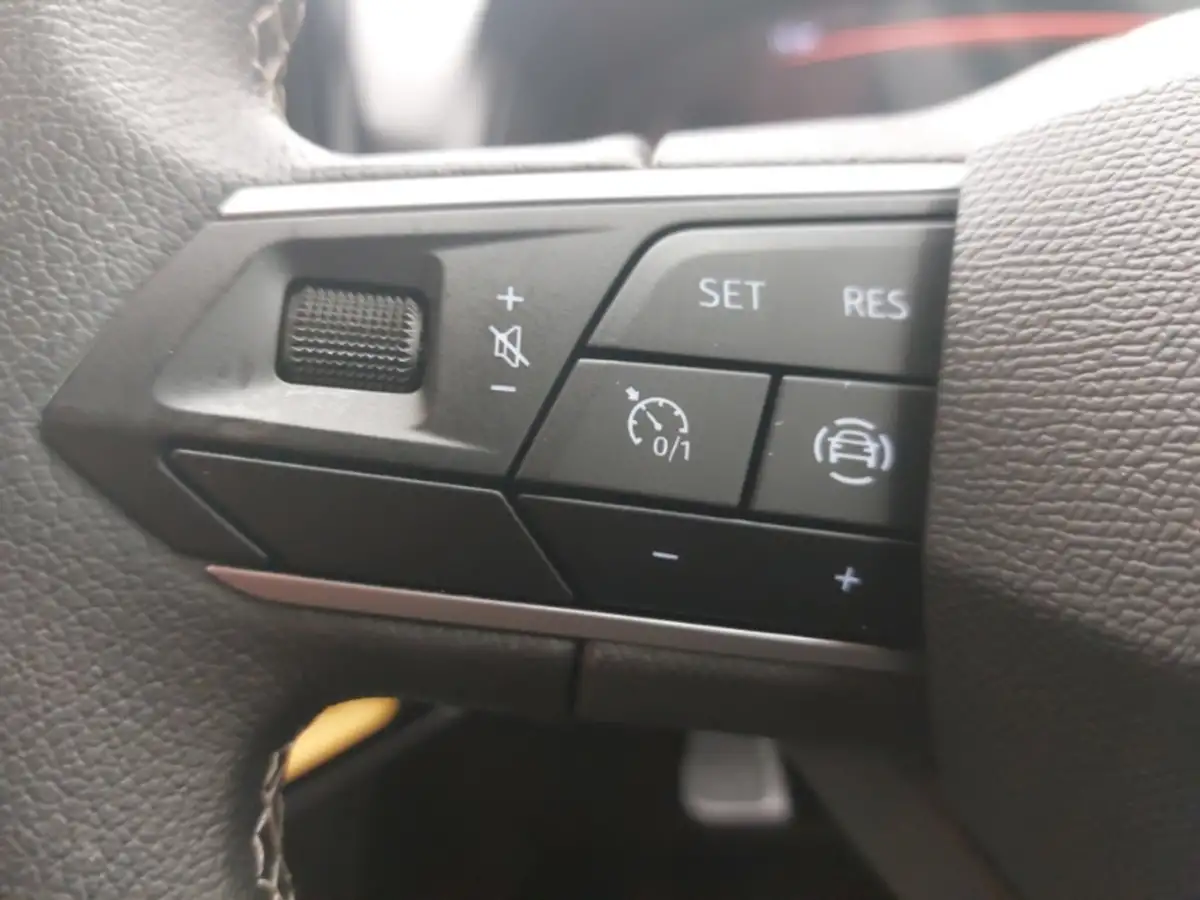 2024-seat-arona-10-tsi-evo-se-big-12