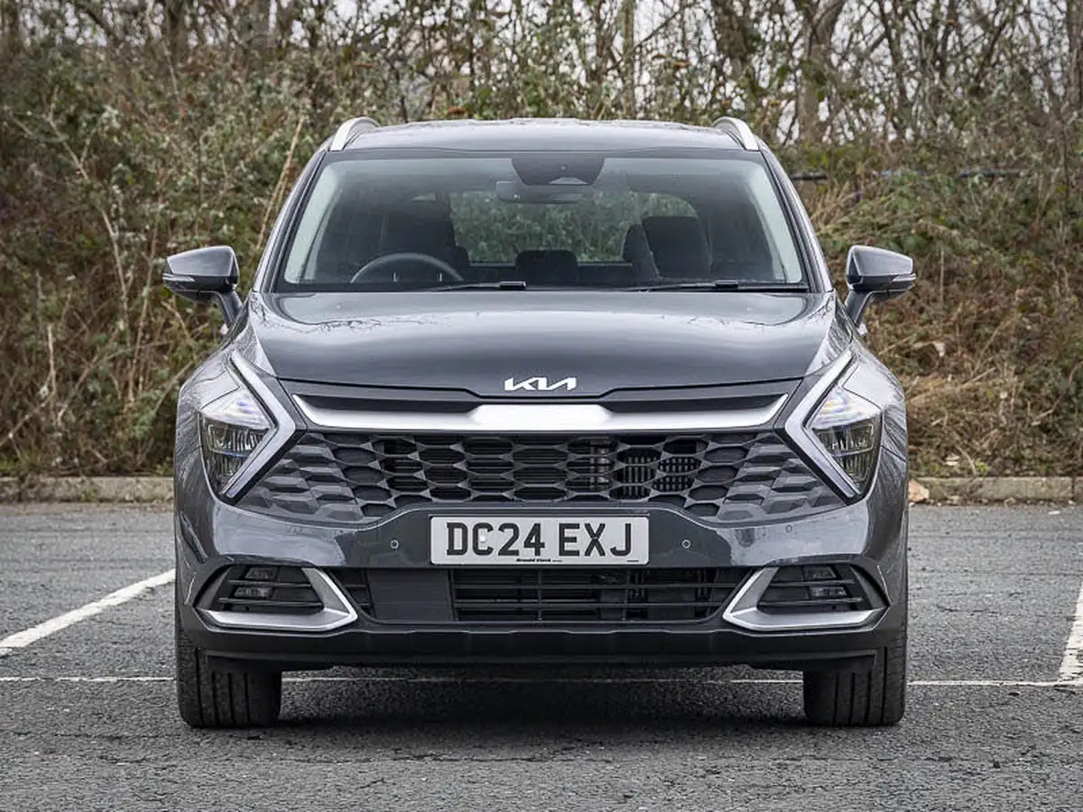 2024-kia-sportage-16-t-gdi-3-261bhp-awd-phev-auto-big-13