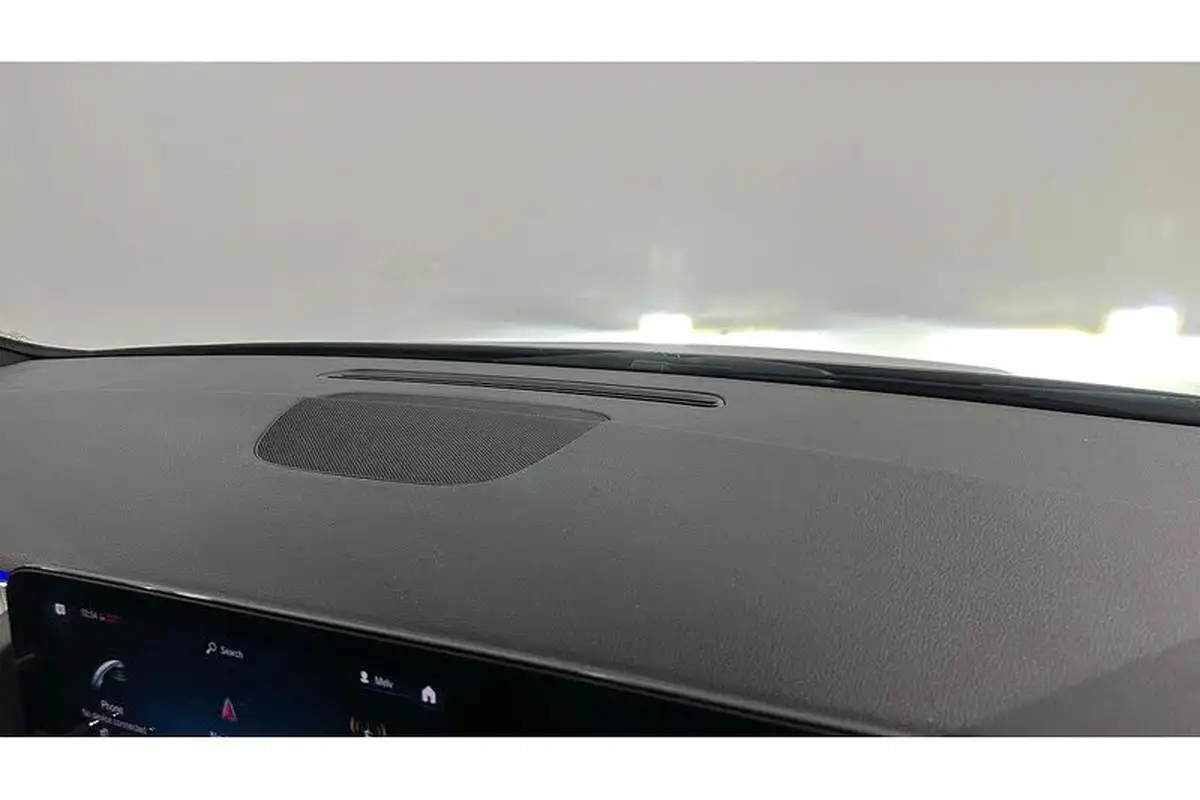 2021-mercedes-benz-b-class-13-b200-amg-line-premium-plus-driving-assistance-big-38