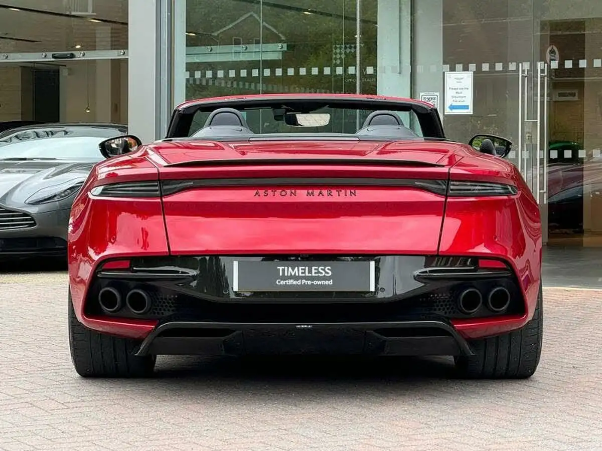 2023-aston-martin-dbs-52-v12-volante-big-15
