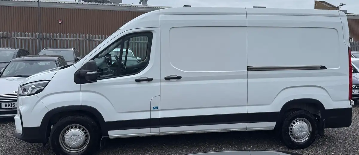 2023-maxus-deliver-9-big-8