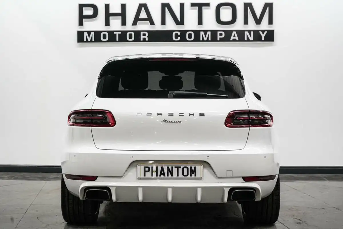 2015-porsche-macan-20-big-3