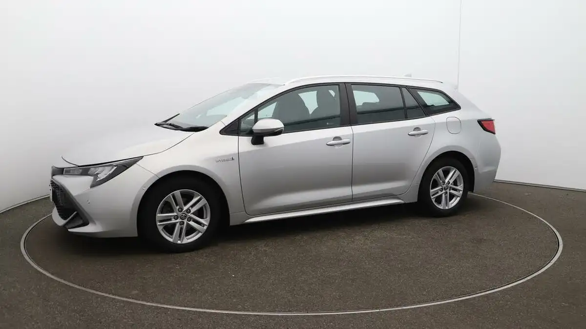 2021-toyota-corolla-18-vvt-i-icon-tech-spare-wheel-touring-sports-5d-big-66